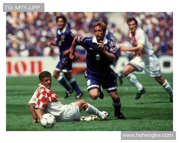 荷兰足球明星在国民心中的地位与热爱程度探讨